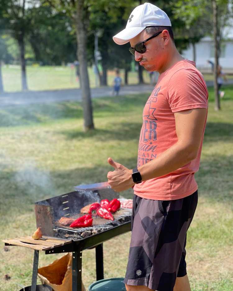 "Iliyan at the BBQ grill"